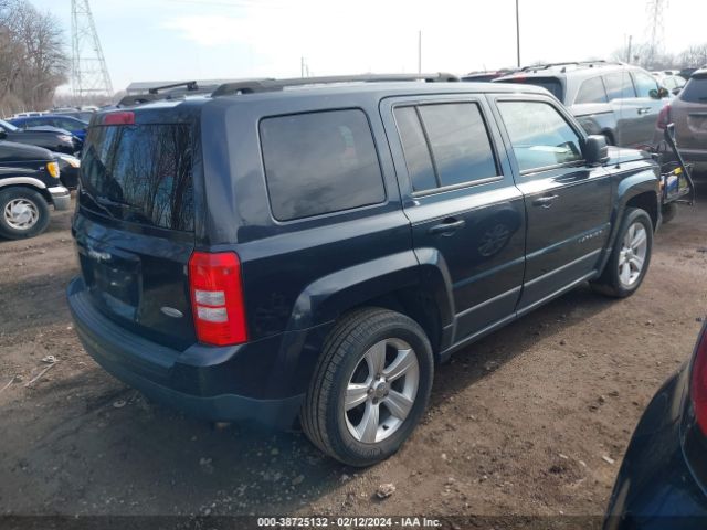 Photo 3 VIN: 1C4NJPFB5ED917066 - JEEP PATRIOT 