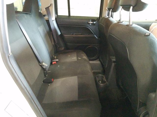 Photo 5 VIN: 1C4NJPFB5GD648425 - JEEP PATRIOT LA 