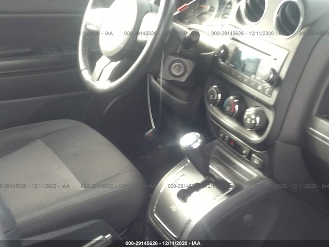 Photo 4 VIN: 1C4NJPFB5GD687399 - JEEP PATRIOT 