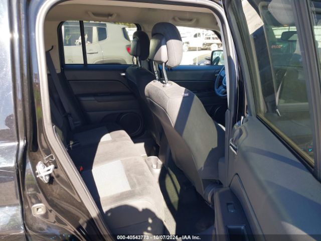 Photo 7 VIN: 1C4NJPFB5GD726959 - JEEP PATRIOT 