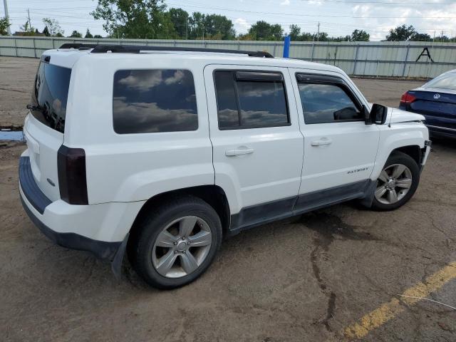 Photo 2 VIN: 1C4NJPFB6CD698616 - JEEP PATRIOT 