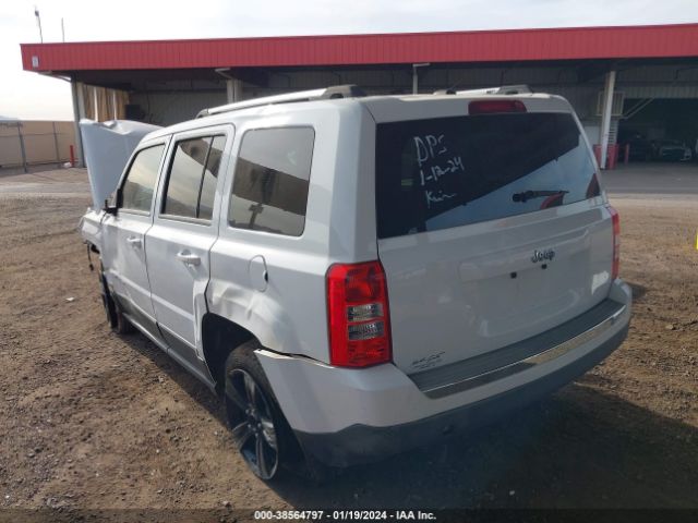 Photo 2 VIN: 1C4NJPFB6CD716046 - JEEP PATRIOT 