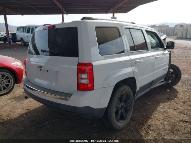 Photo 3 VIN: 1C4NJPFB6CD716046 - JEEP PATRIOT 