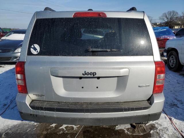 Photo 5 VIN: 1C4NJPFB6DD137673 - JEEP PATRIOT 