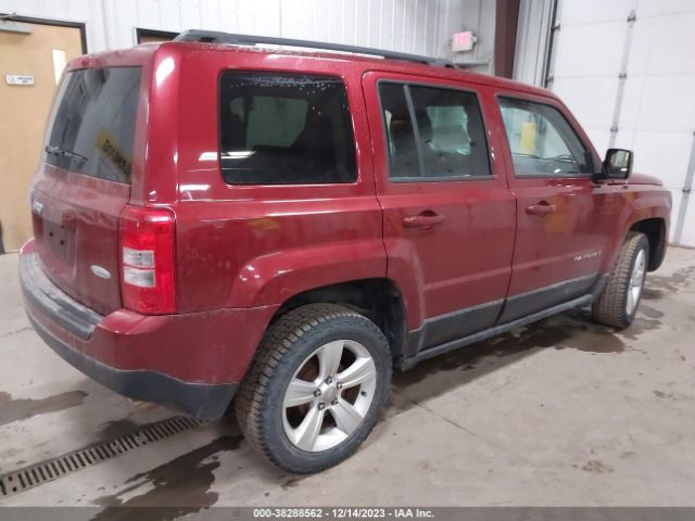 Photo 3 VIN: 1C4NJPFB6DD181348 - JEEP PATRIOT 