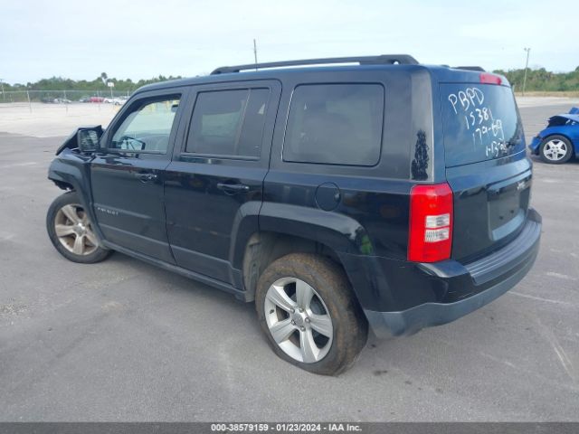 Photo 2 VIN: 1C4NJPFB6GD583276 - JEEP PATRIOT 