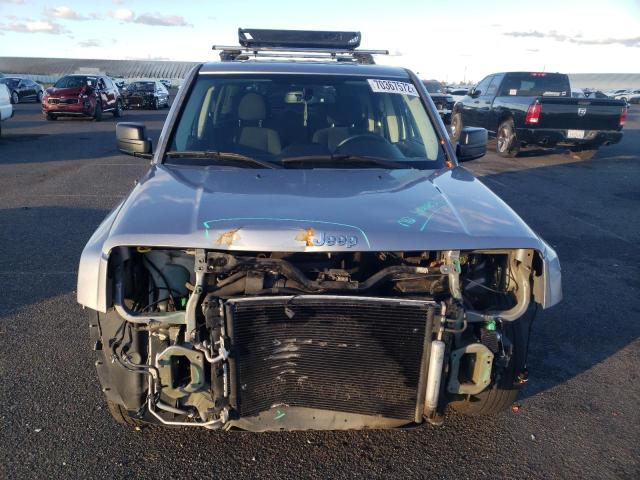 Photo 4 VIN: 1C4NJPFB6GD648417 - JEEP PATRIOT LA 