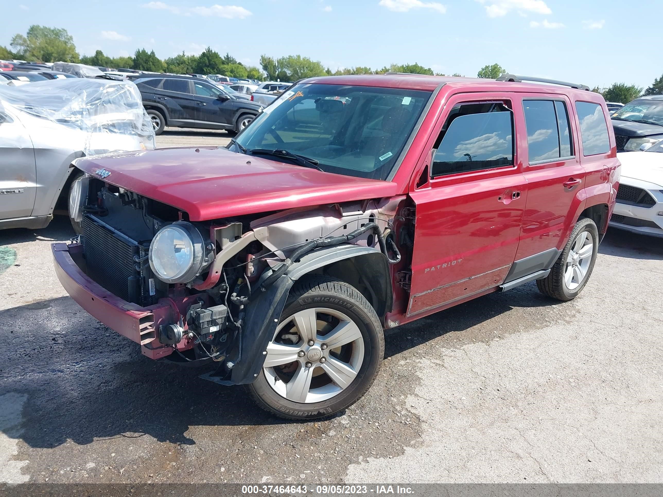 Photo 1 VIN: 1C4NJPFB6HD183056 - JEEP LIBERTY (PATRIOT) 