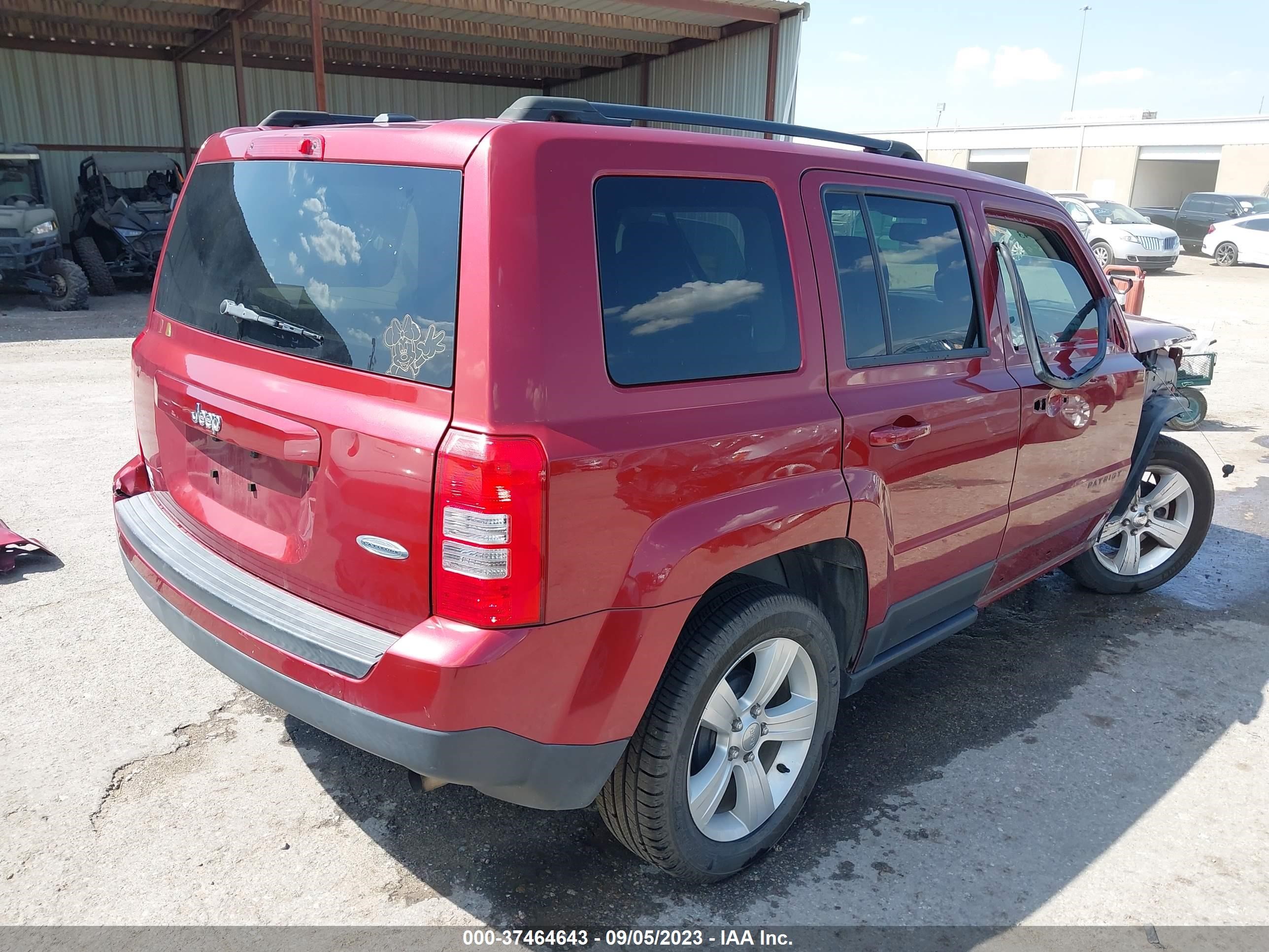 Photo 3 VIN: 1C4NJPFB6HD183056 - JEEP LIBERTY (PATRIOT) 