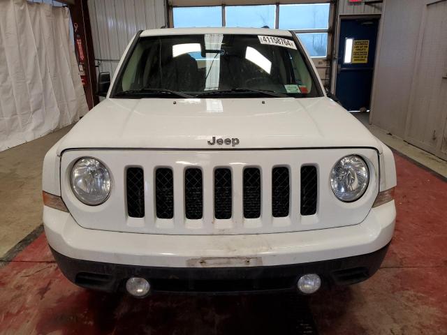 Photo 4 VIN: 1C4NJPFB6HD183610 - JEEP PATRIOT 