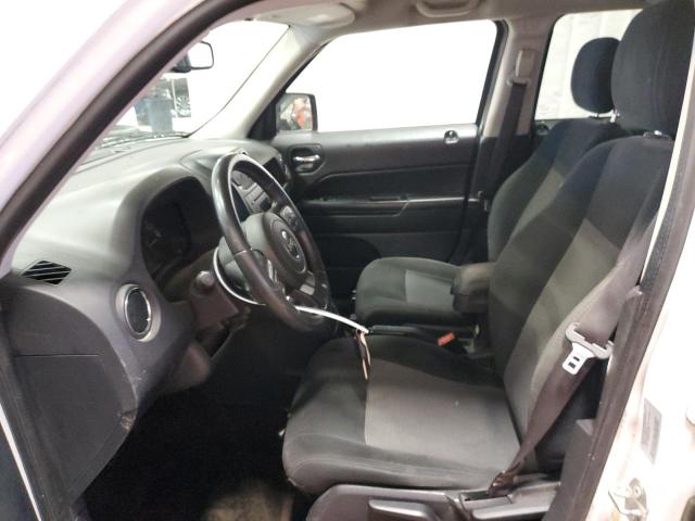 Photo 6 VIN: 1C4NJPFB6HD183610 - JEEP PATRIOT 