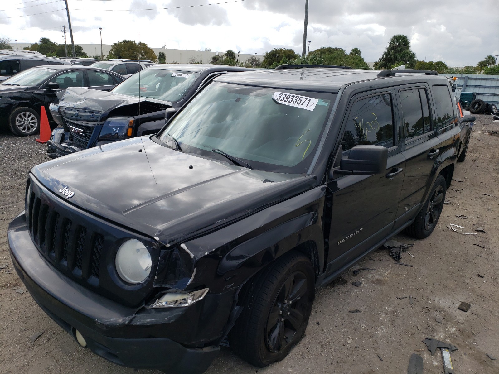 Photo 1 VIN: 1C4NJPFB7CD634410 - JEEP PATRIOT LA 