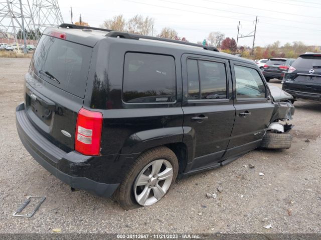 Photo 3 VIN: 1C4NJPFB7ED917103 - JEEP PATRIOT 