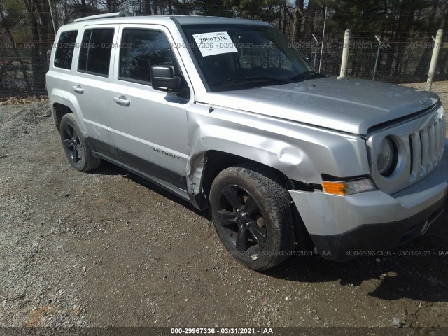 Photo 5 VIN: 1C4NJPFB8CD690369 - JEEP PATRIOT 