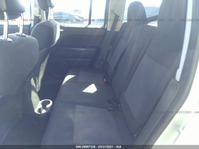 Photo 7 VIN: 1C4NJPFB8CD690369 - JEEP PATRIOT 