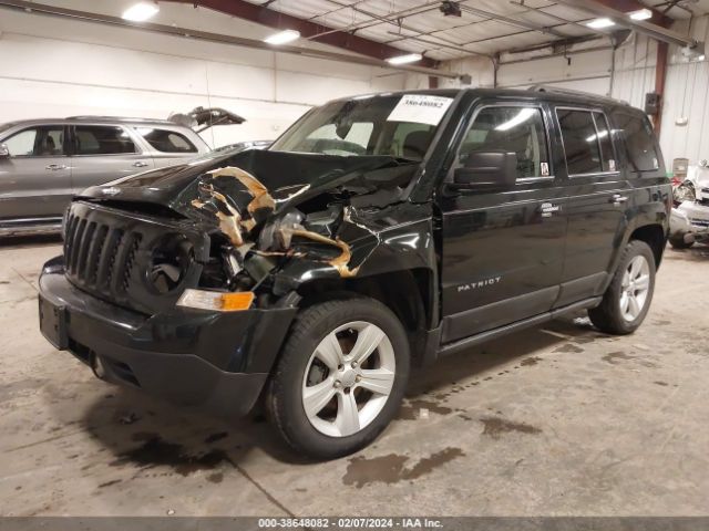 Photo 1 VIN: 1C4NJPFB8DD230307 - JEEP PATRIOT 