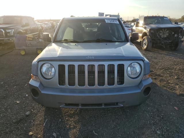 Photo 4 VIN: 1C4NJPFBXHD182931 - JEEP PATRIOT LA 