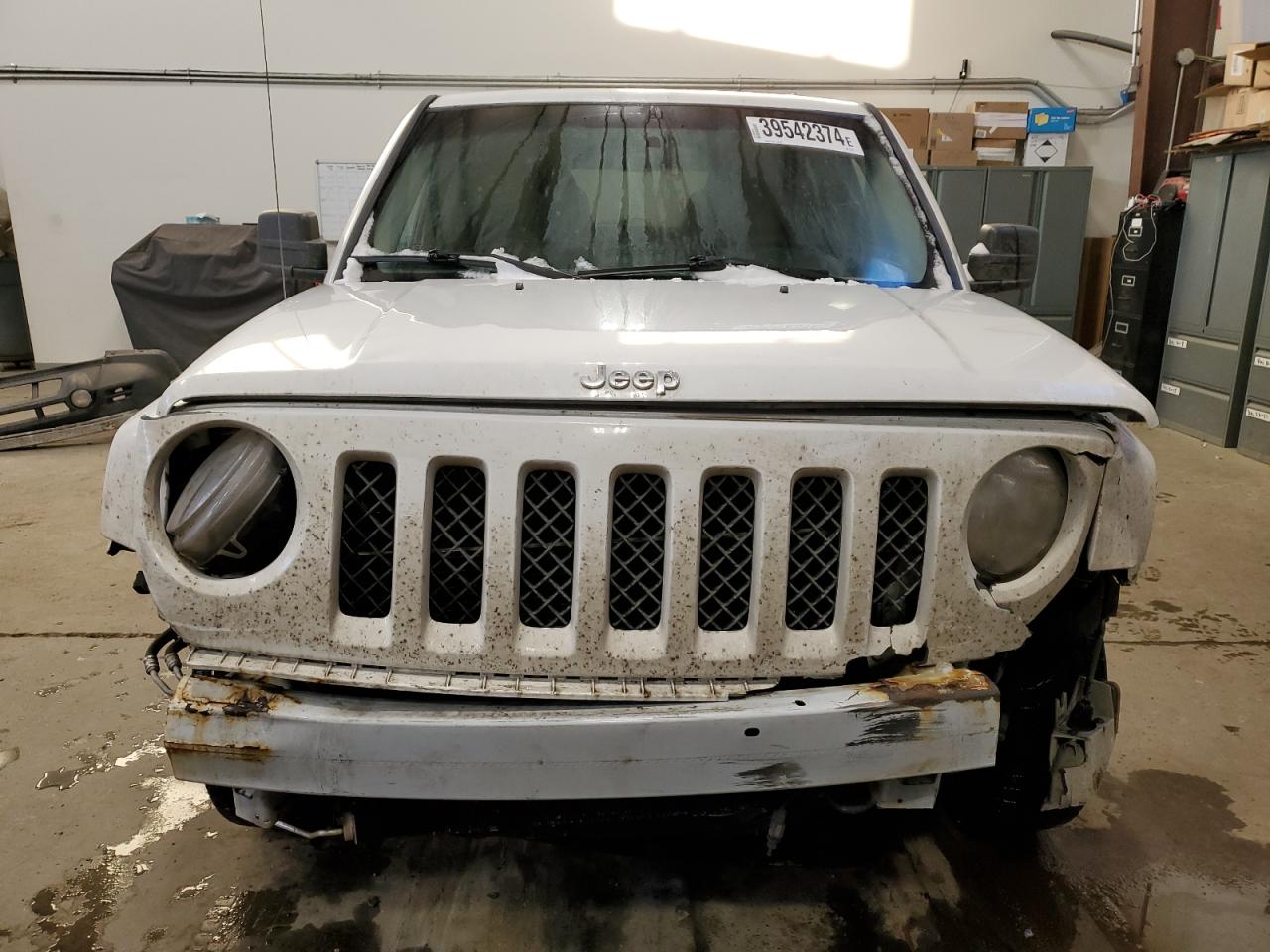 Photo 4 VIN: 1C4NJRAB0DD259786 - JEEP LIBERTY (PATRIOT) 