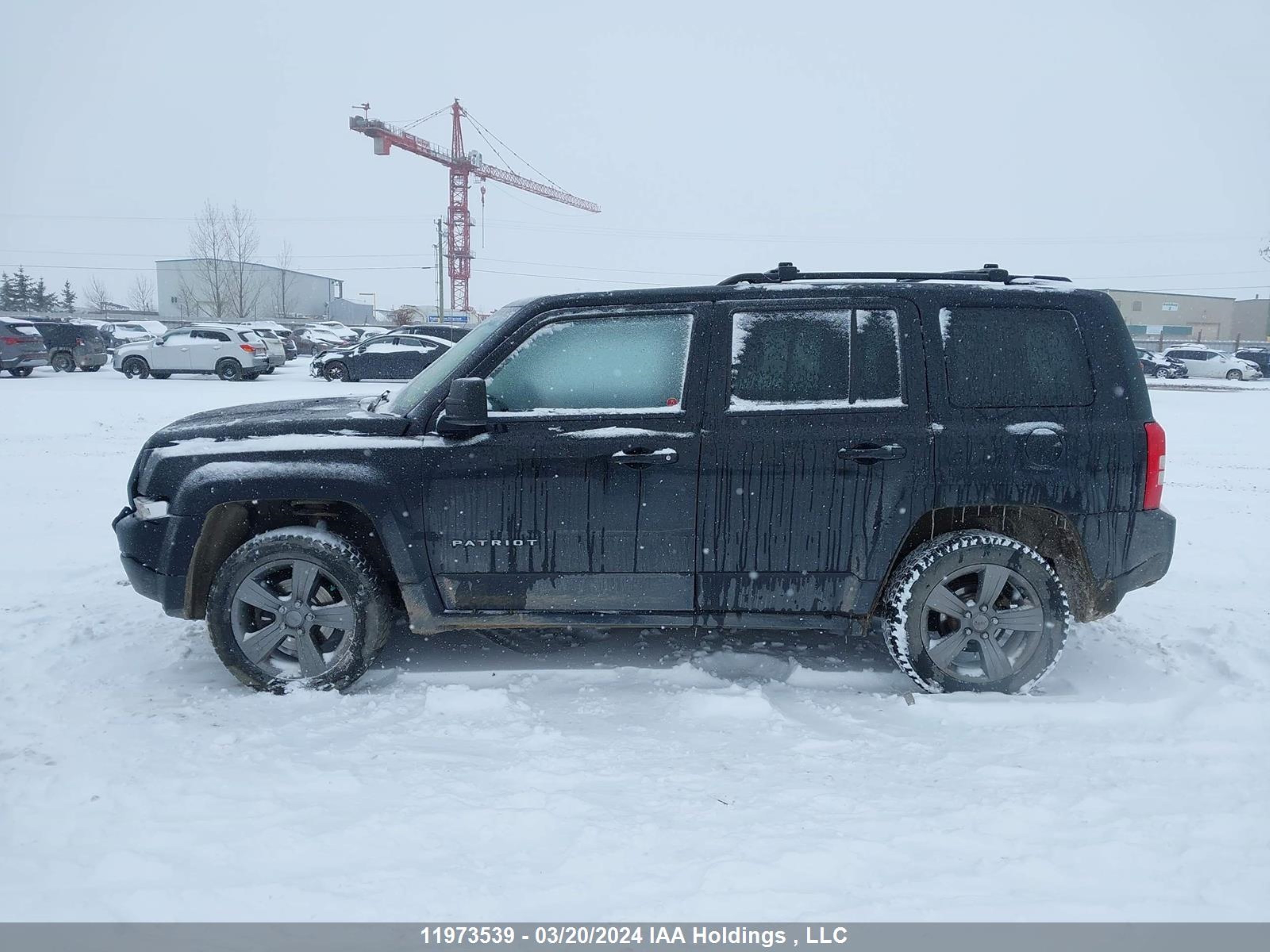 Photo 13 VIN: 1C4NJRAB1FD332960 - JEEP LIBERTY (PATRIOT) 