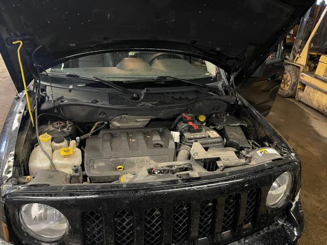 Photo 6 VIN: 1C4NJRAB1GD558577 - JEEP PATRIOT 