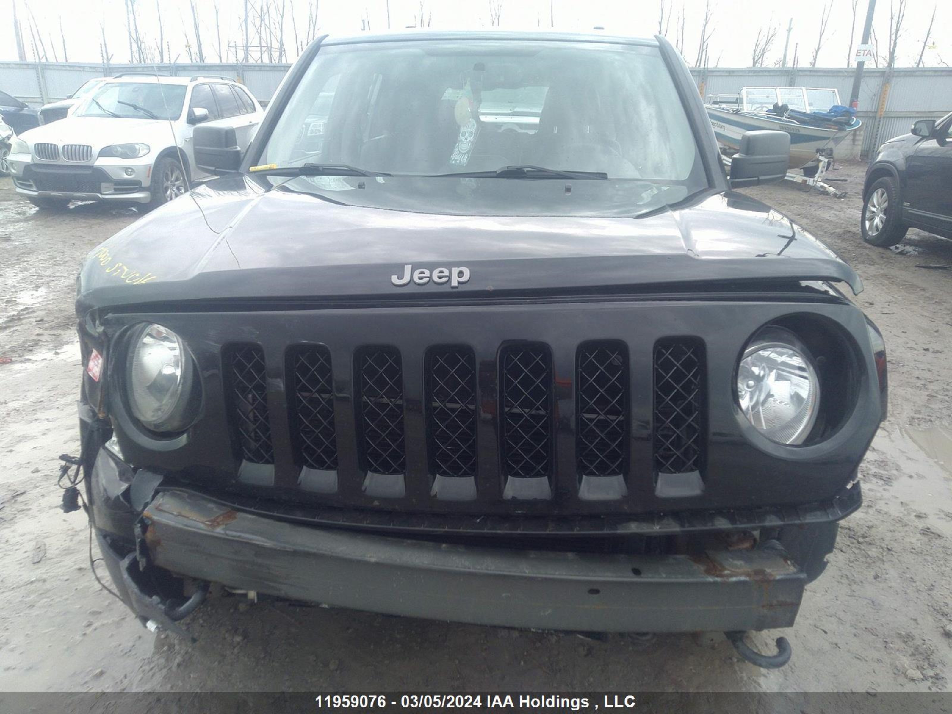 Photo 12 VIN: 1C4NJRAB3GD814475 - JEEP LIBERTY (PATRIOT) 