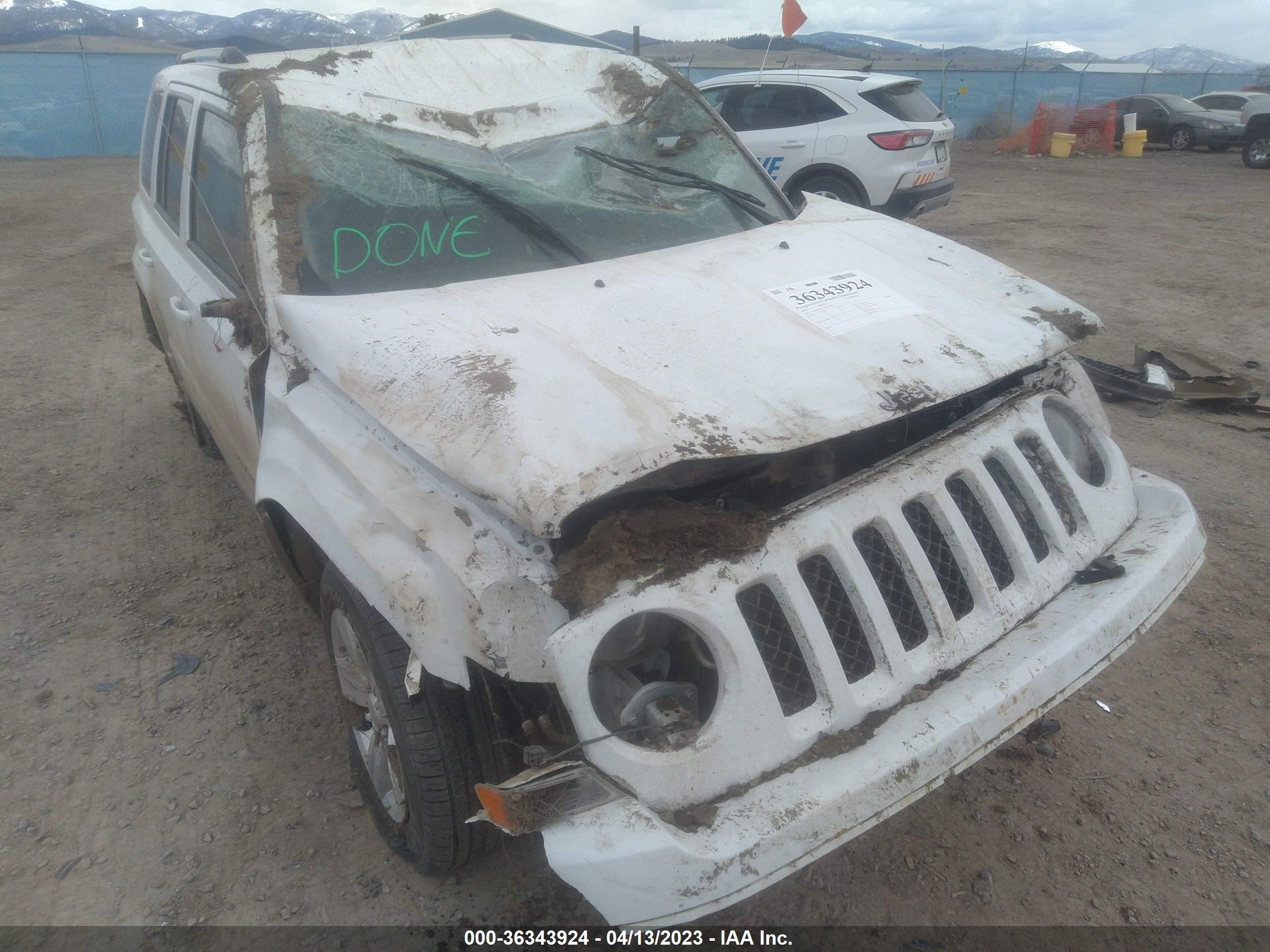 Photo 5 VIN: 1C4NJRAB5GD738869 - JEEP LIBERTY (PATRIOT) 