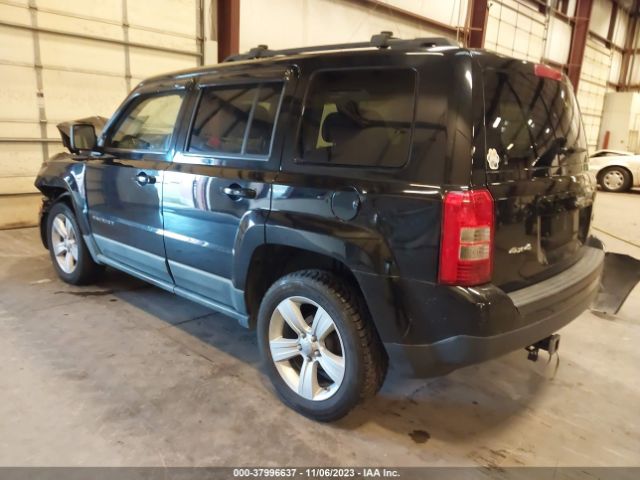 Photo 2 VIN: 1C4NJRAB7CD501827 - JEEP PATRIOT 