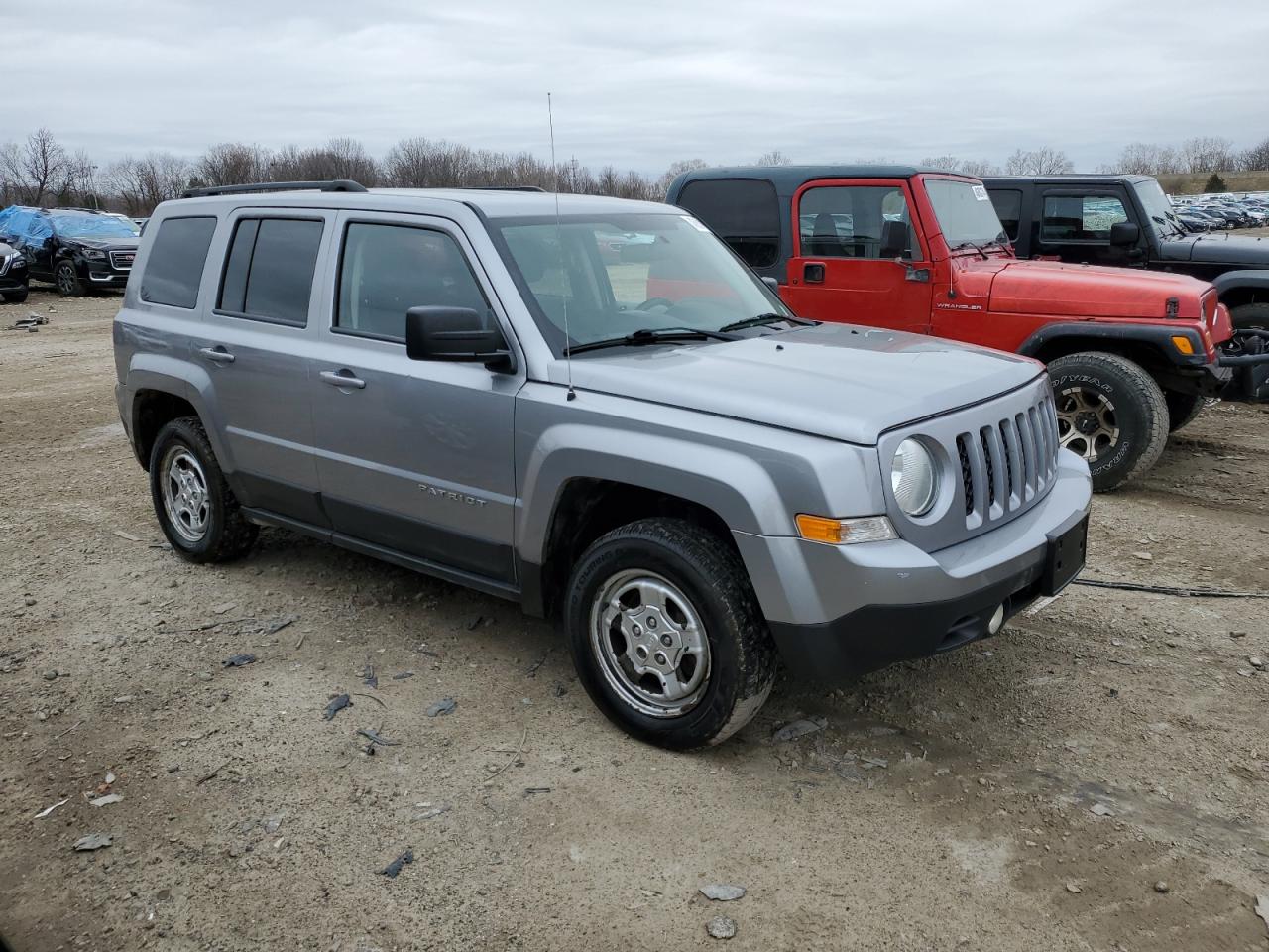 Photo 3 VIN: 1C4NJRAB7FD108950 - JEEP LIBERTY (PATRIOT) 