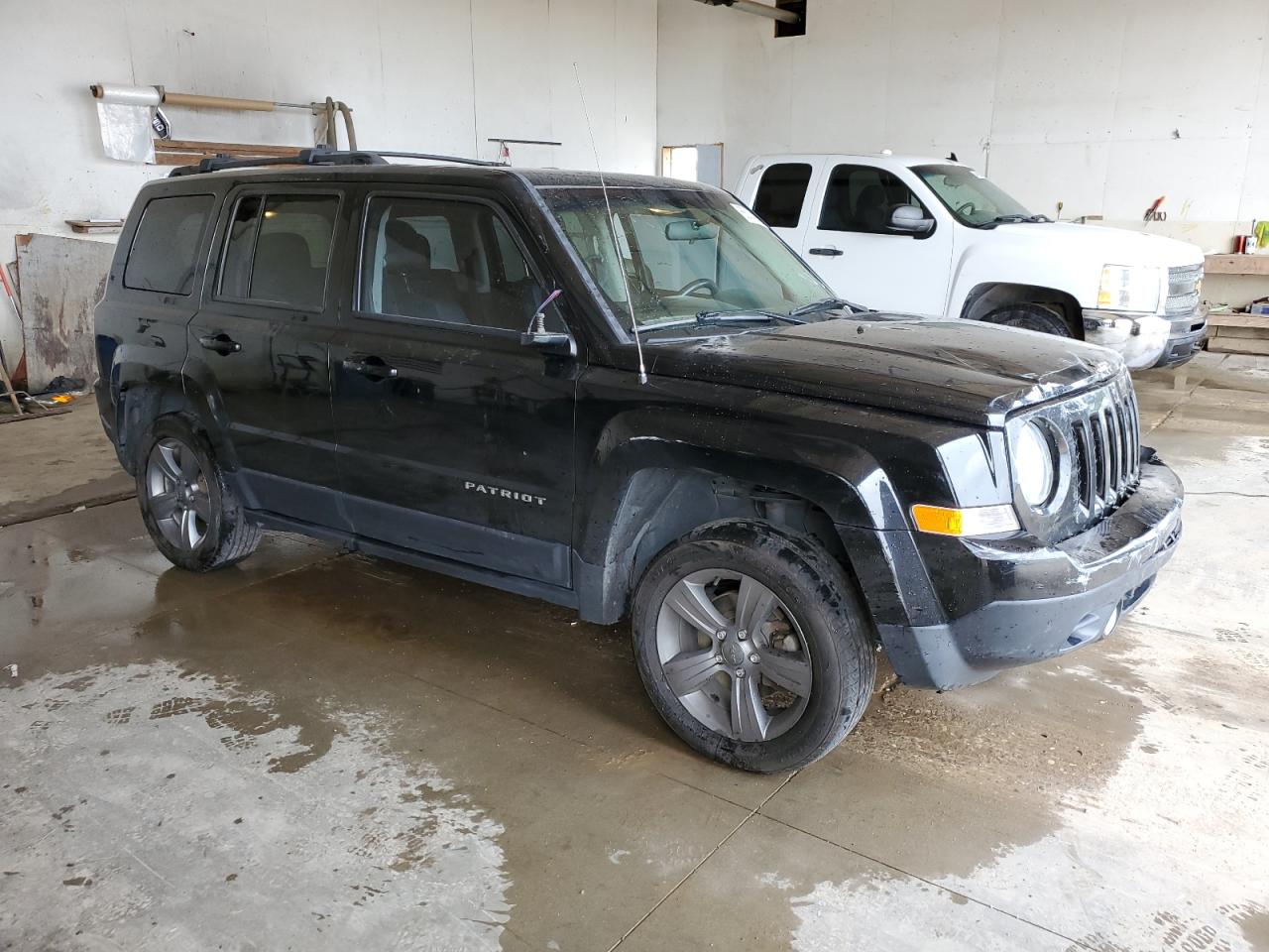 Photo 3 VIN: 1C4NJRAB9FD244531 - JEEP LIBERTY (PATRIOT) 