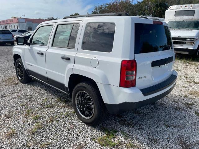 Photo 2 VIN: 1C4NJRBB0CD717579 - JEEP PATRIOT 