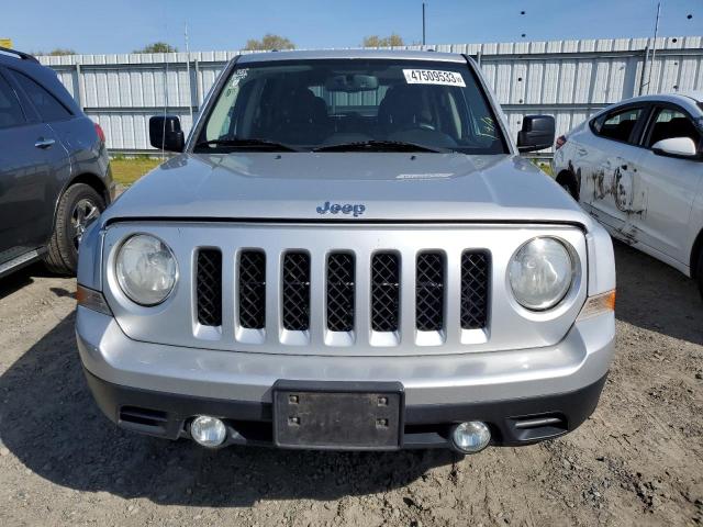 Photo 4 VIN: 1C4NJRBB0DD203393 - JEEP PATRIOT SP 