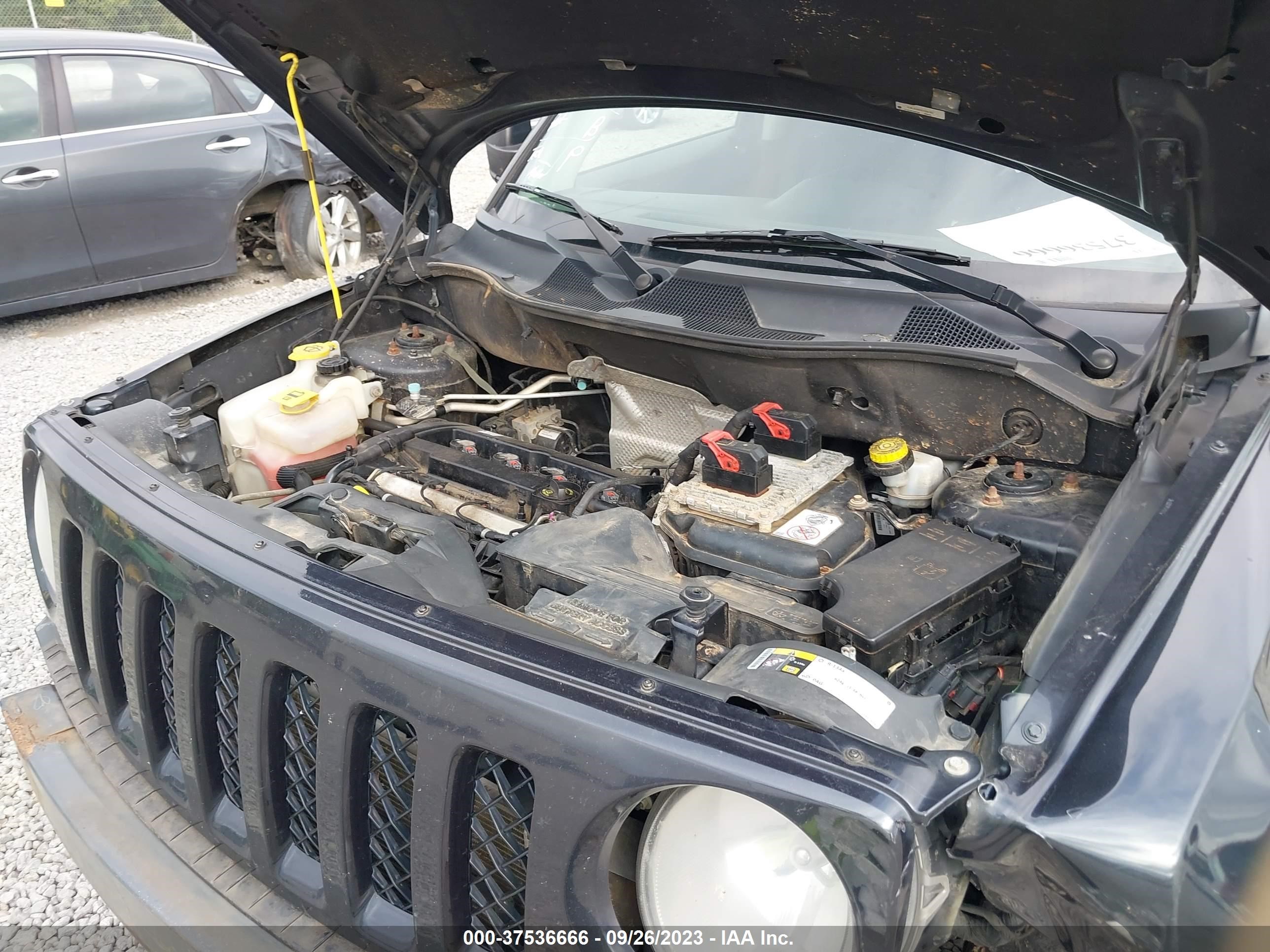 Photo 9 VIN: 1C4NJRBB0ED696283 - JEEP LIBERTY (PATRIOT) 