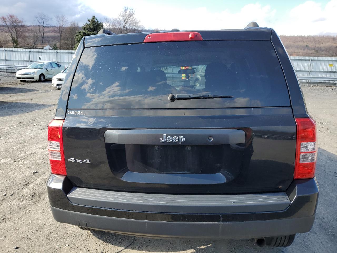 Photo 5 VIN: 1C4NJRBB0GD512141 - JEEP LIBERTY (PATRIOT) 