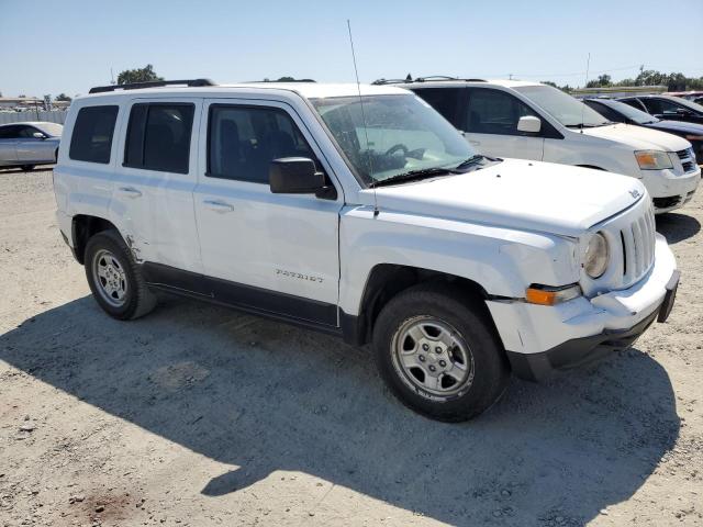 Photo 3 VIN: 1C4NJRBB0GD686632 - JEEP PATRIOT 