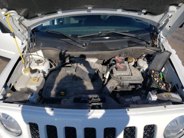 Photo 6 VIN: 1C4NJRBB0HD138003 - JEEP PATRIOT SP 