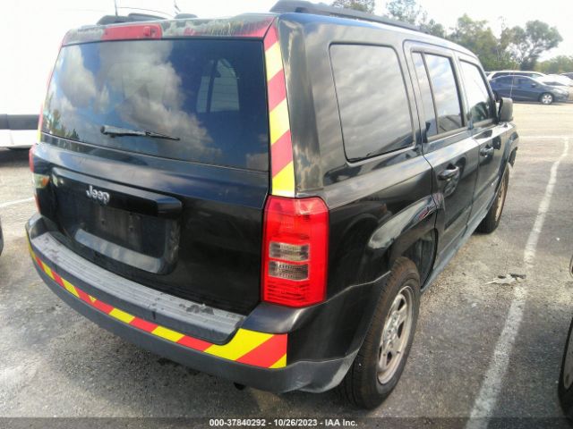 Photo 3 VIN: 1C4NJRBB0HD196998 - JEEP PATRIOT 