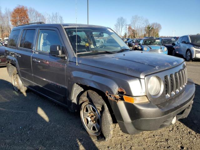 Photo 3 VIN: 1C4NJRBB1DD245409 - JEEP PATRIOT SP 