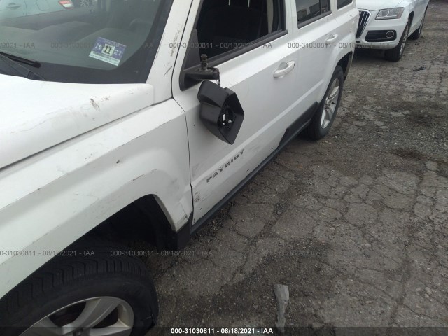 Photo 5 VIN: 1C4NJRBB1ED623424 - JEEP PATRIOT 