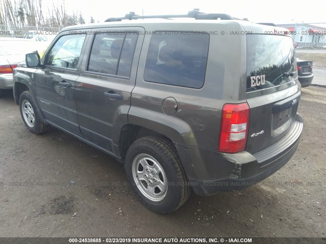 Photo 2 VIN: 1C4NJRBB1FD206919 - JEEP PATRIOT 