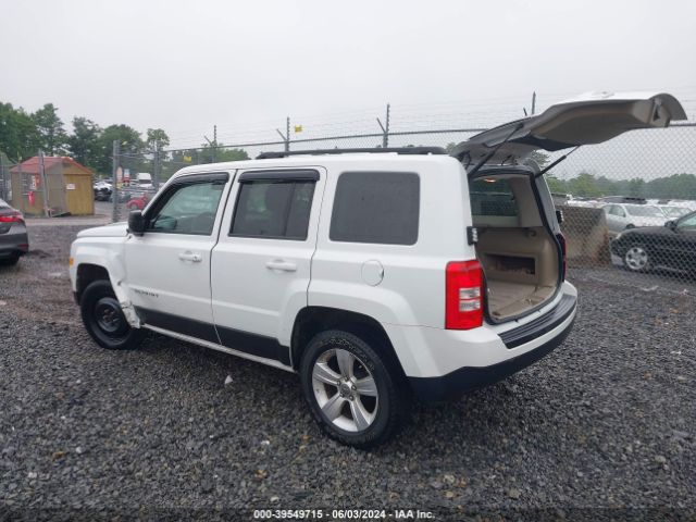 Photo 2 VIN: 1C4NJRBB1FD357131 - JEEP PATRIOT 