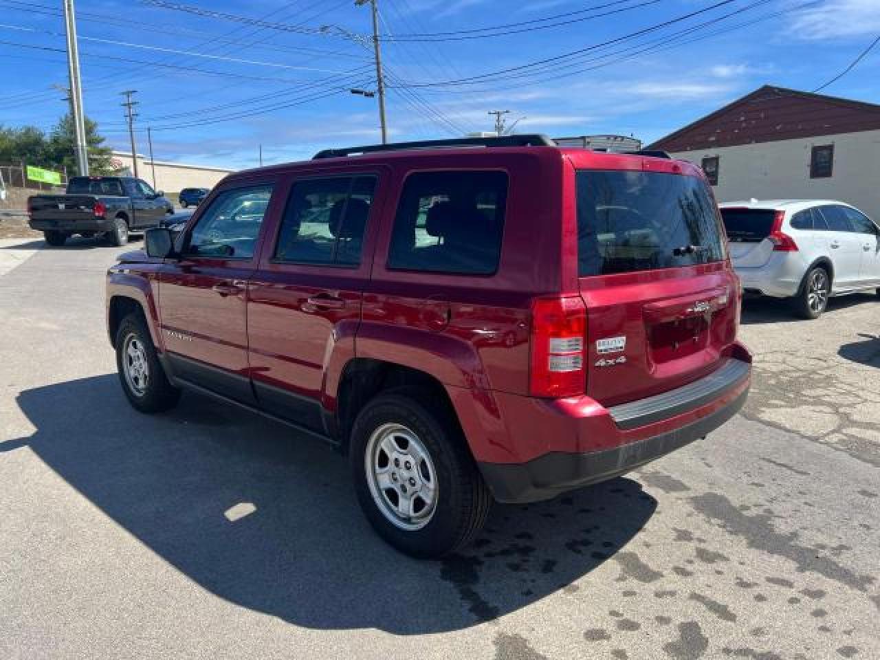 Photo 2 VIN: 1C4NJRBB1GD544872 - JEEP LIBERTY (PATRIOT) 