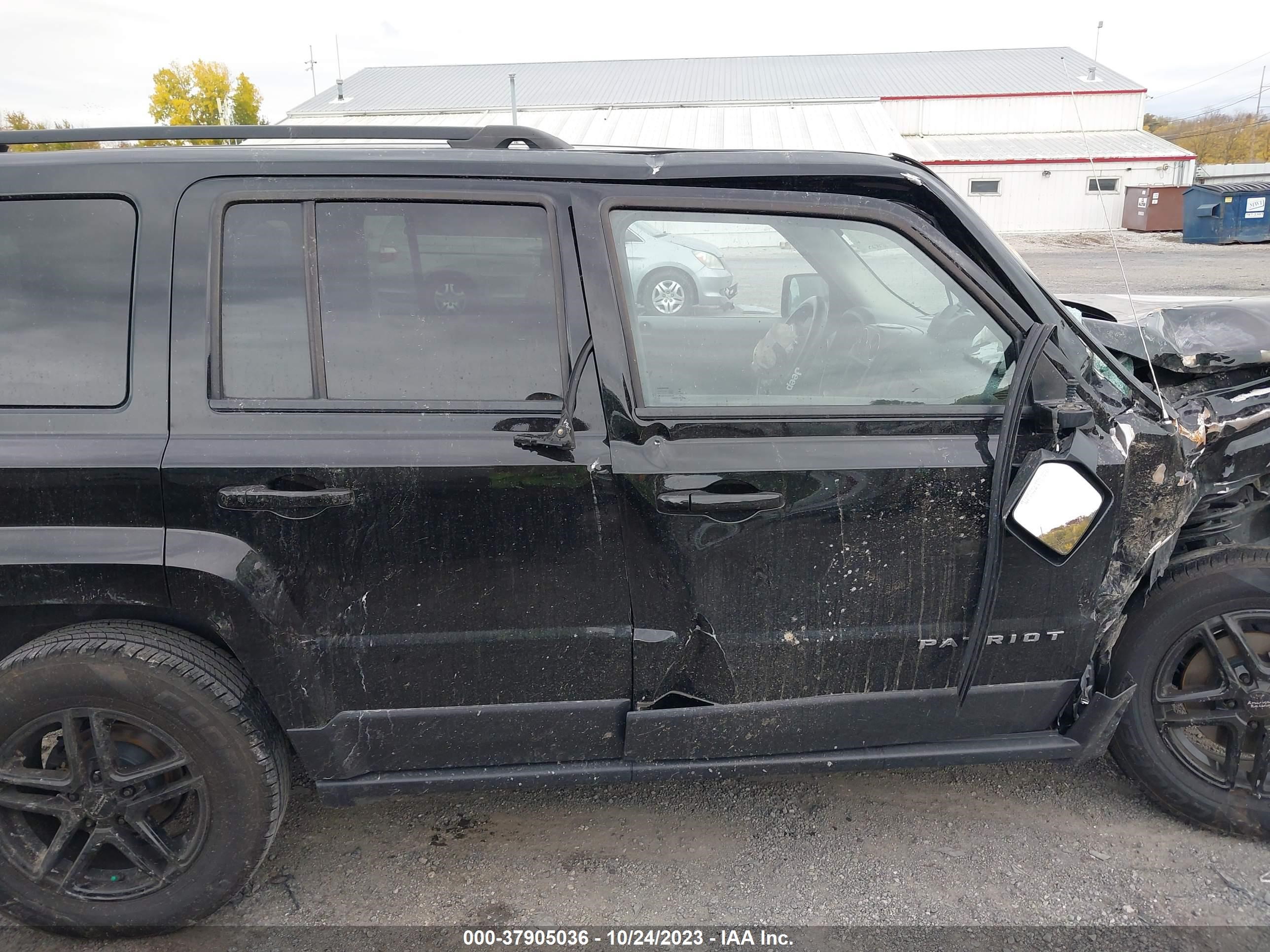 Photo 12 VIN: 1C4NJRBB1GD579542 - JEEP LIBERTY (PATRIOT) 