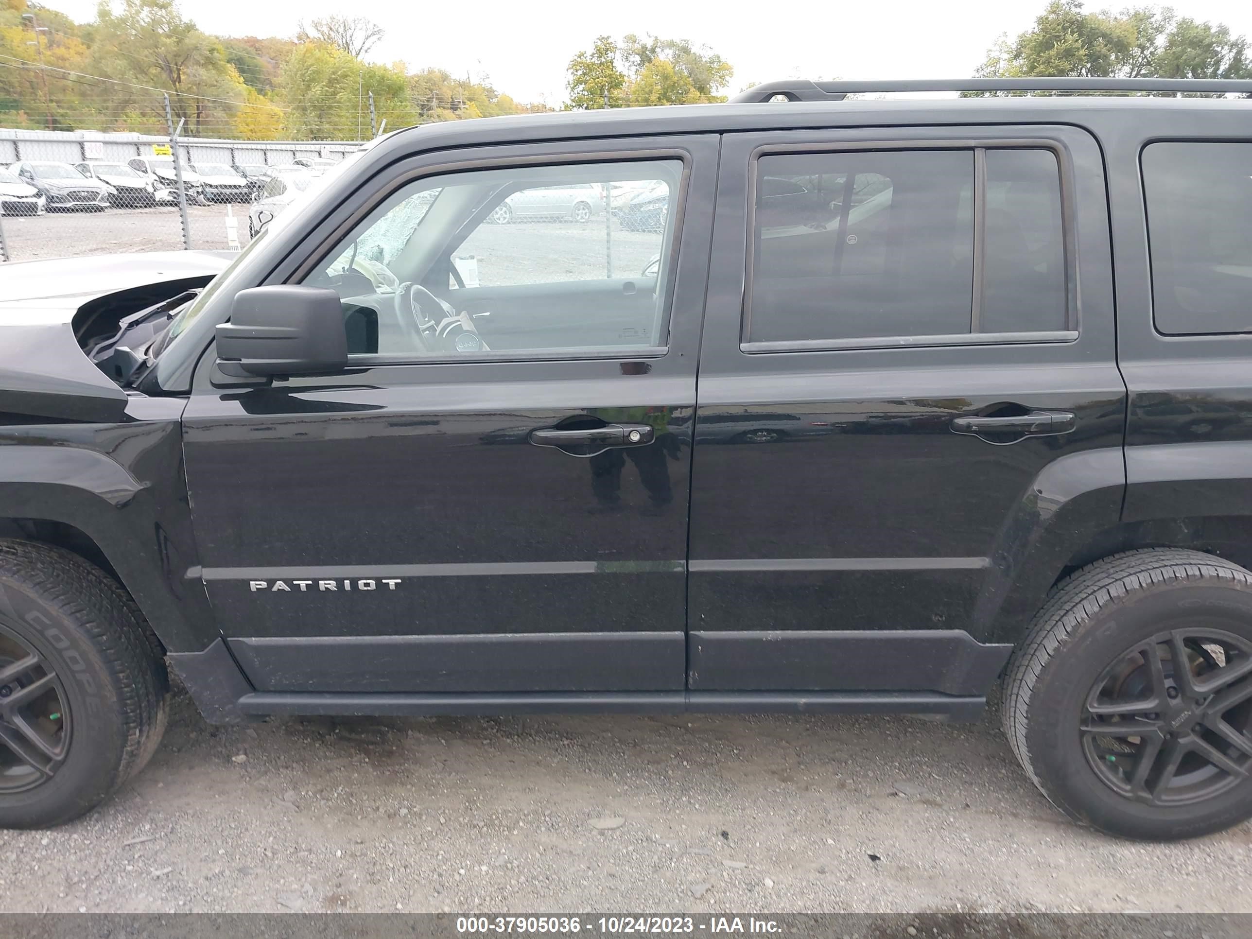 Photo 13 VIN: 1C4NJRBB1GD579542 - JEEP LIBERTY (PATRIOT) 