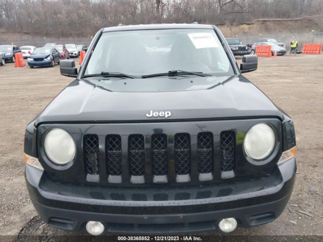 Photo 5 VIN: 1C4NJRBB2CD589183 - JEEP PATRIOT 