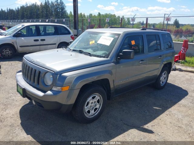 Photo 1 VIN: 1C4NJRBB2CD613496 - JEEP PATRIOT 