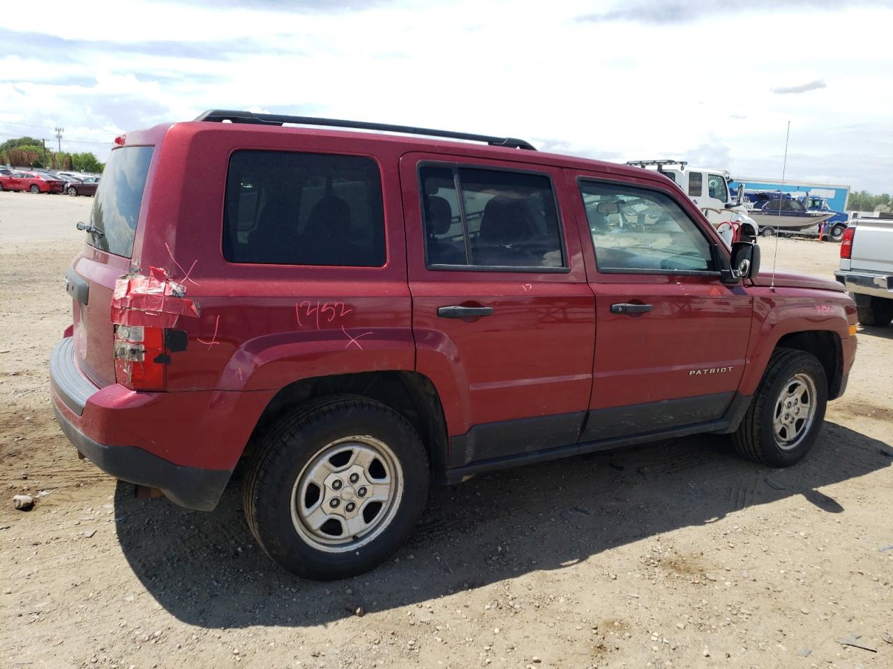 Photo 2 VIN: 1C4NJRBB2ED646775 - JEEP LIBERTY (PATRIOT) 