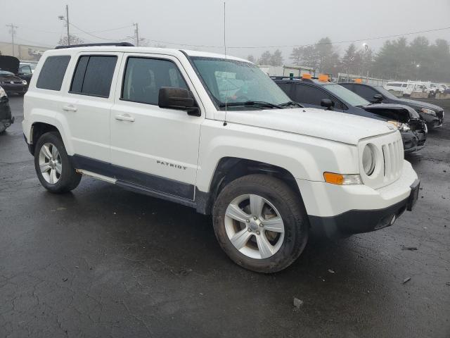 Photo 3 VIN: 1C4NJRBB2ED665519 - JEEP PATRIOT SP 