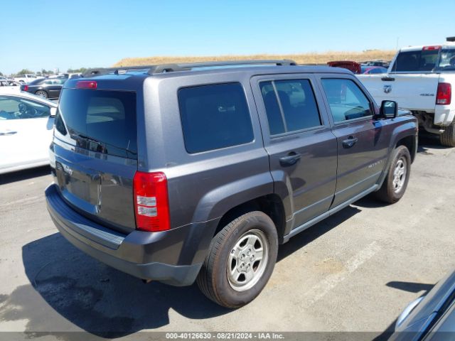 Photo 3 VIN: 1C4NJRBB2GD690178 - JEEP PATRIOT 