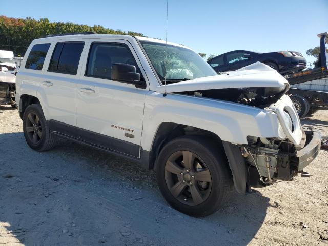 Photo 3 VIN: 1C4NJRBB2GD697812 - JEEP PATRIOT SP 