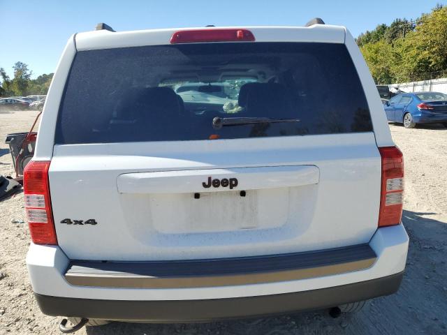 Photo 5 VIN: 1C4NJRBB2GD697812 - JEEP PATRIOT SP 